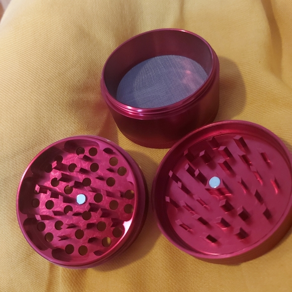 New Herb/Spice Grinders - Picture 7 of 8